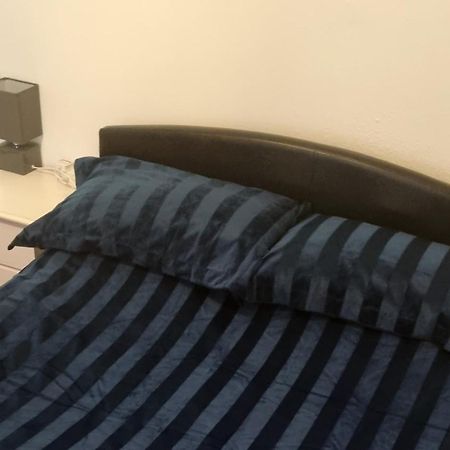 Brucefield Avenue, Dunfermline Apartment Ngoại thất bức ảnh