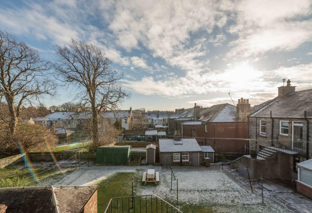 Brucefield Avenue, Dunfermline Apartment Ngoại thất bức ảnh